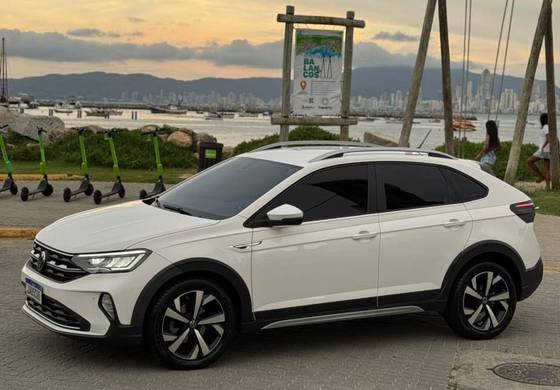 VOLKSWAGEN NIVUS 1.0 200 TSI TOTAL FLEX HIGHLINE AUTOMÁTICO